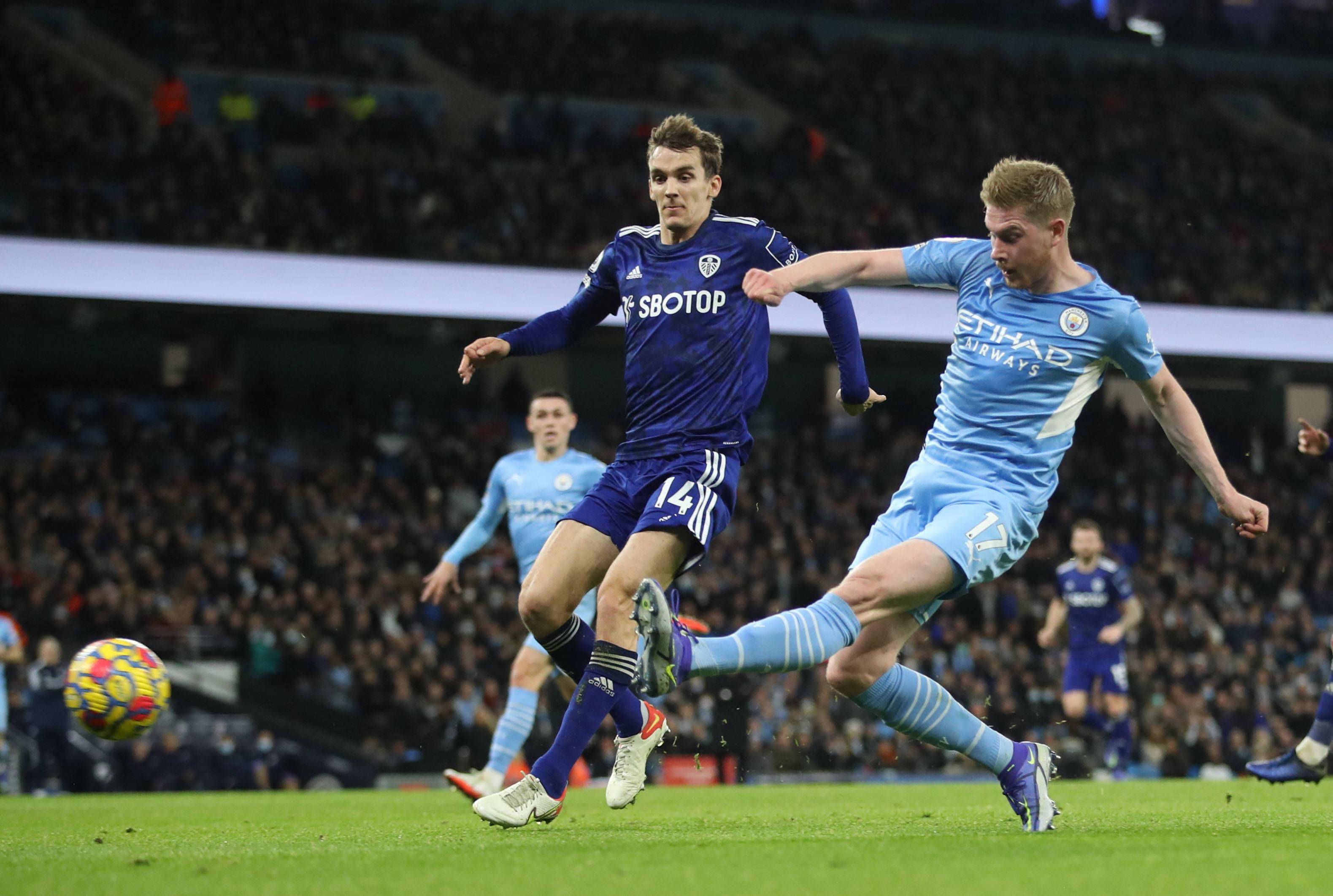 牌榜上独领 牌榜上独领