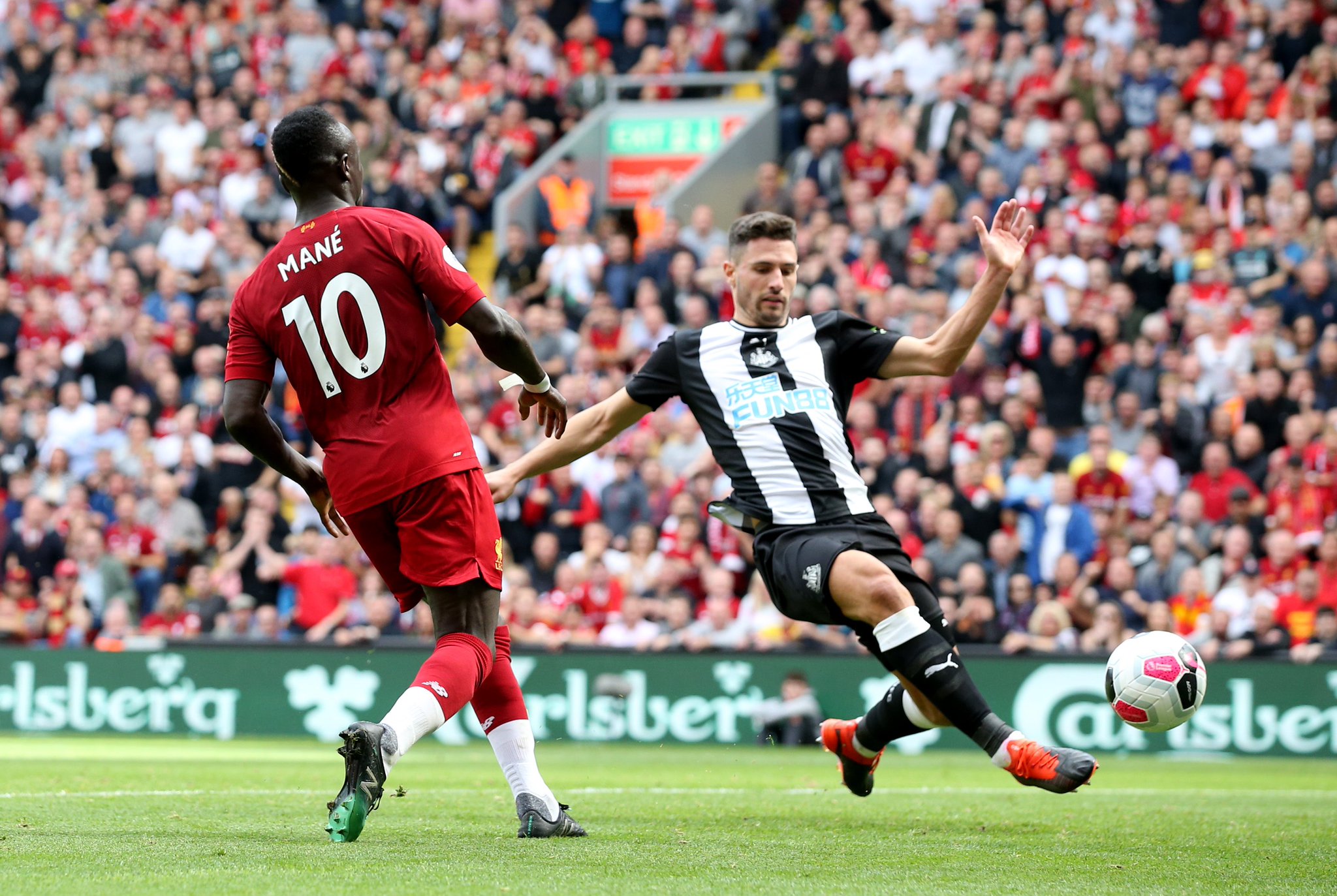 赛季中为球 赛季中为球